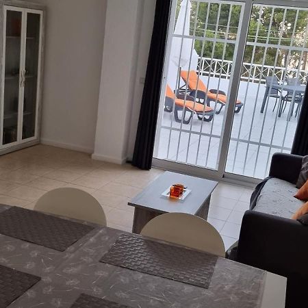 Immaculate And Modern 1 Bedroomed Apartment Denia Exterior photo